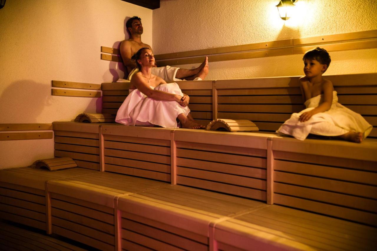 Lazensky A Wellness Hotel Nivamare Luhacovice Luaran gambar