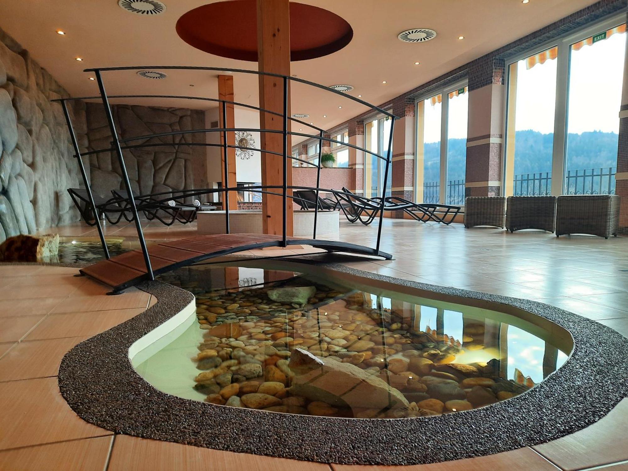 Lazensky A Wellness Hotel Nivamare Luhacovice Luaran gambar